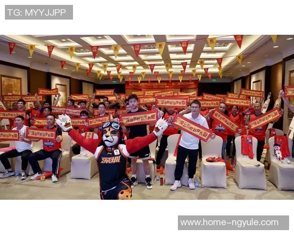 CBA青岛队与江苏咪咕队激战正酣谁能在赛场上笑到最后